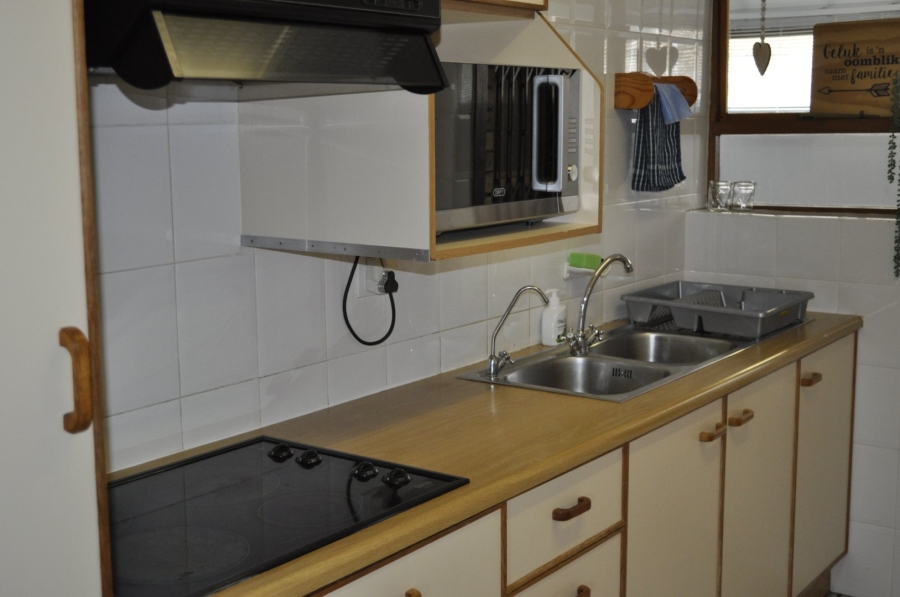 3 Bedroom Property for Sale in Wavecrest Eastern Cape